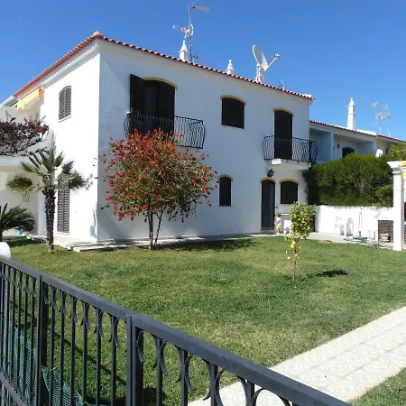 Beautiful Beach House At Bela Praia Village *